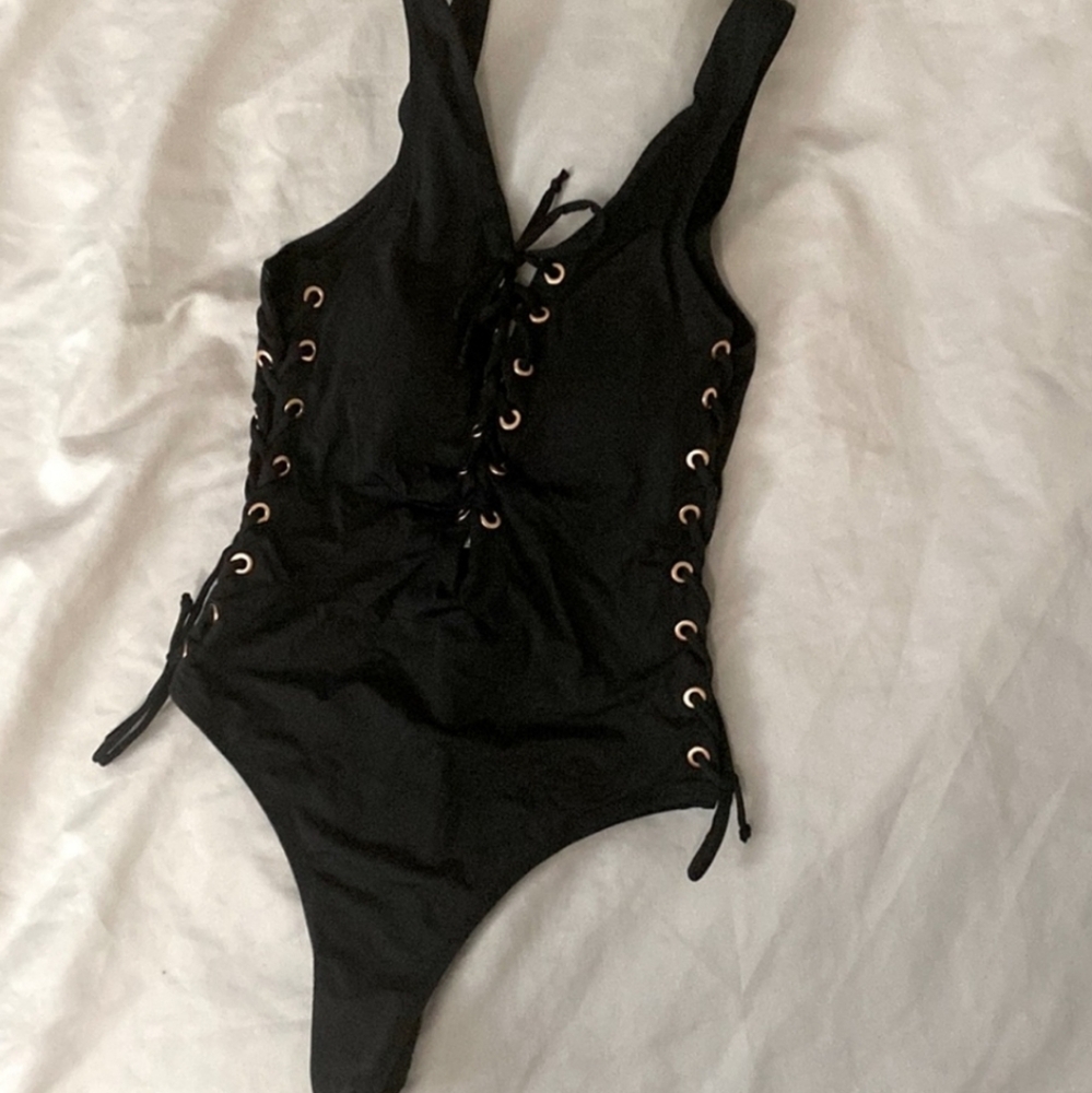 Fashion Nova Stylish Black One Piece  Swimsuit